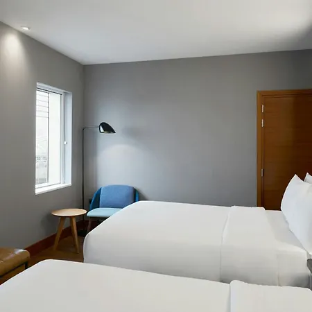 Hotel Aloft London Excel Extérieur photo